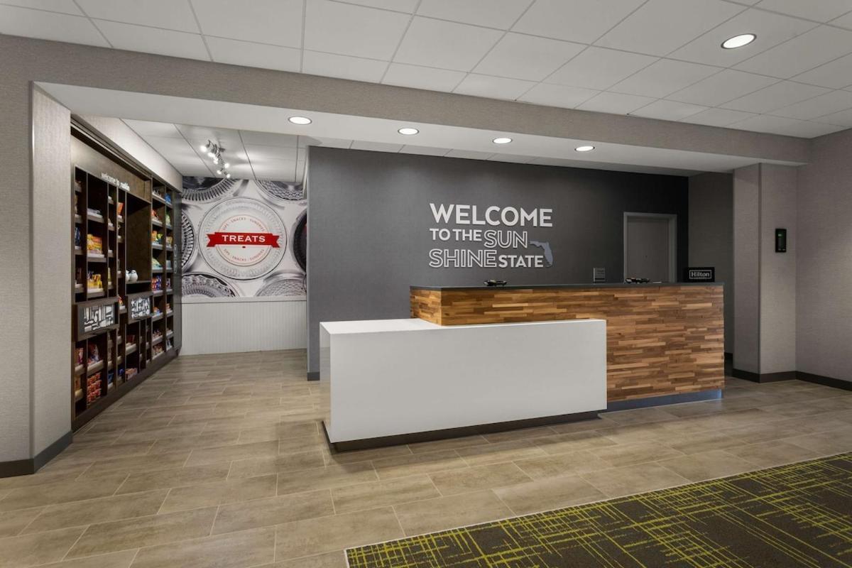 Hampton Inn & Suites Ruskin I-75, Fl Екстер'єр фото